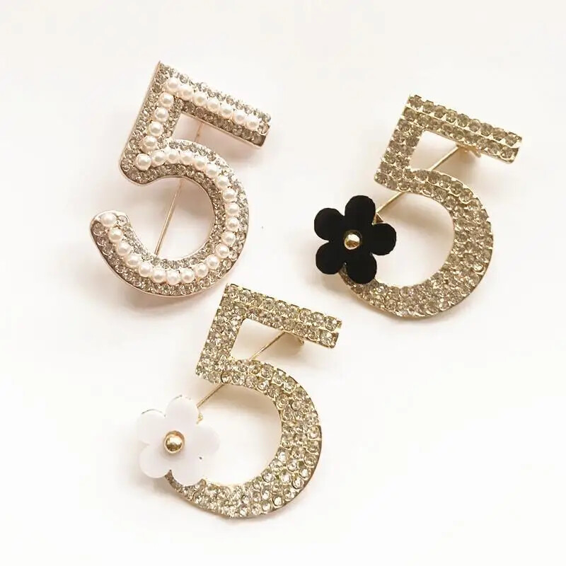 women creative number 5 brooch fashion clothing pins accessories
