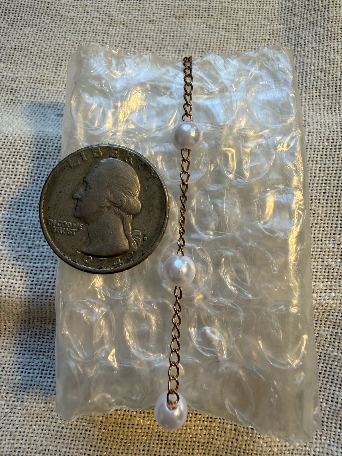 #7 Gold Tone Oval Link Chain Bracelet w/ White Faux Pearls, Adjustable Lobster