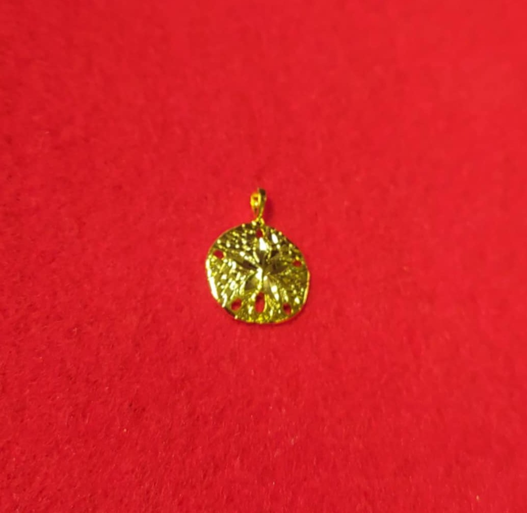 14KT GOLD PLATED SAND DOLLAR CHARM WITH 18″ NECKLACE – 2033