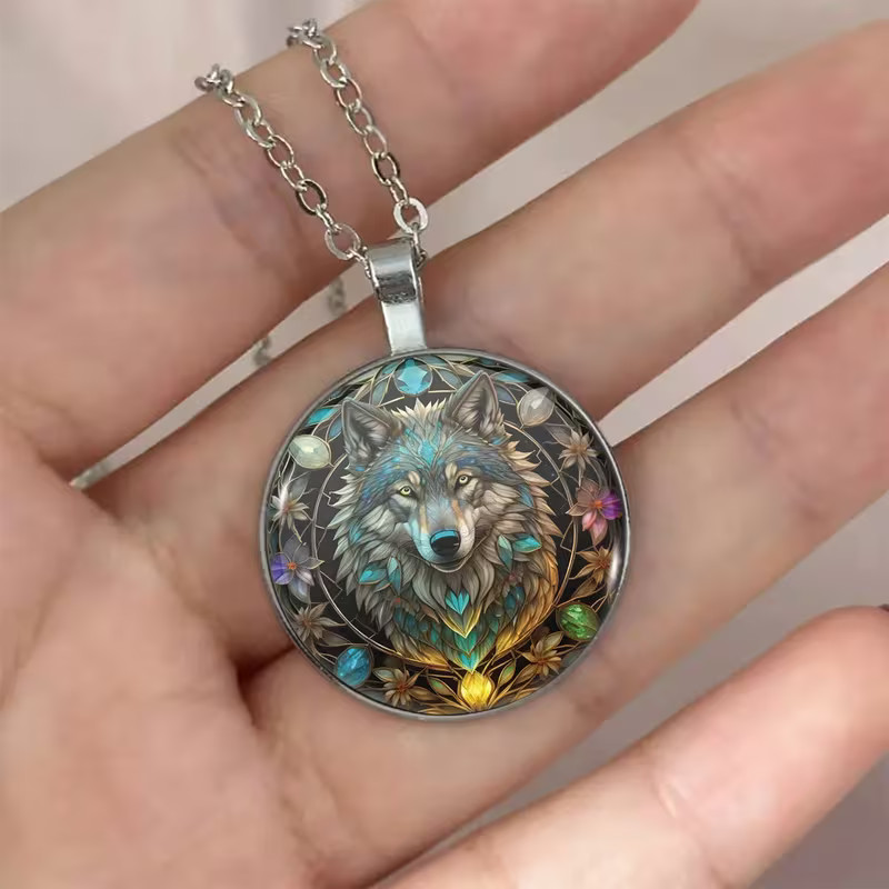 Wolf Round Necklace Jewelry Silvery Nature Animal Butterfly Pendant A