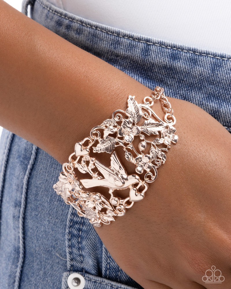 Paparazzi Nesting Nuance – Rose Gold -Flowers, Braches , Leaves – Bird – Adj.