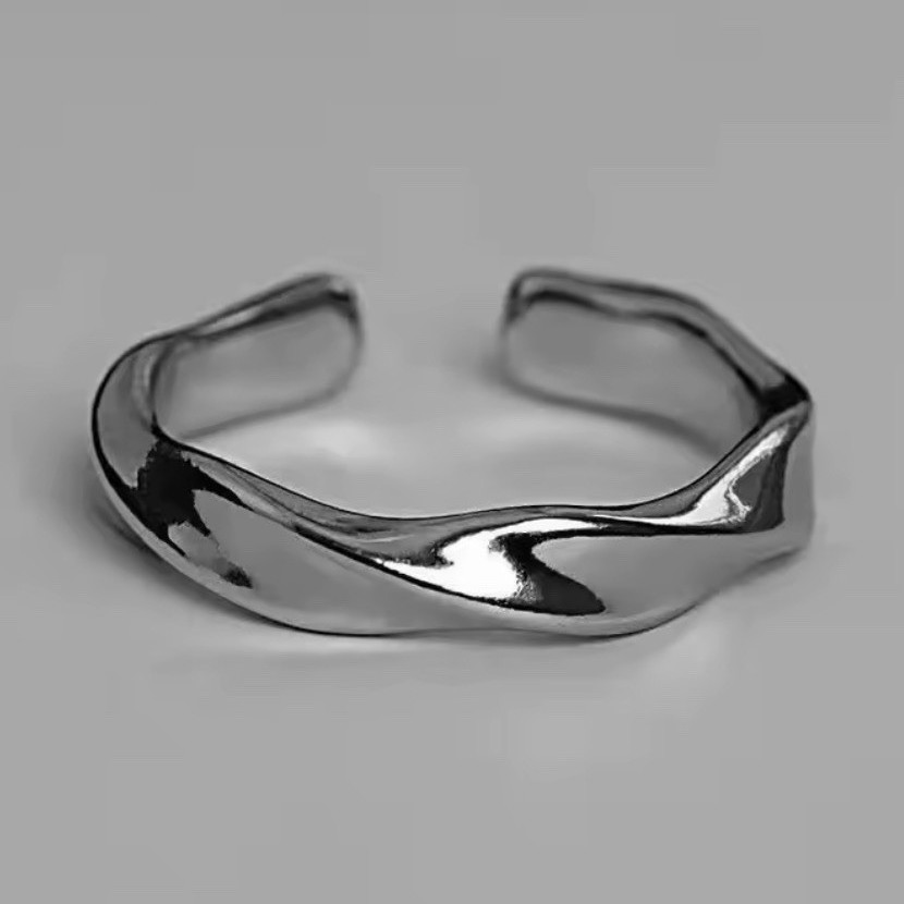 Adjustable Silver Tone Twisted Wave Wrap Band Ring Metal, No Stone