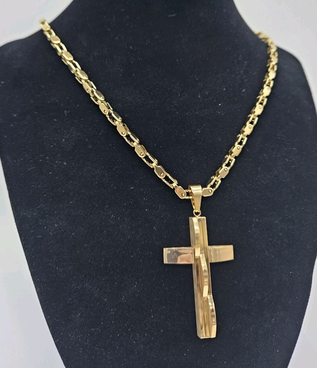 Religious Fashion Jewelry Christian Gold Color Cross Pendant Necklace 103
