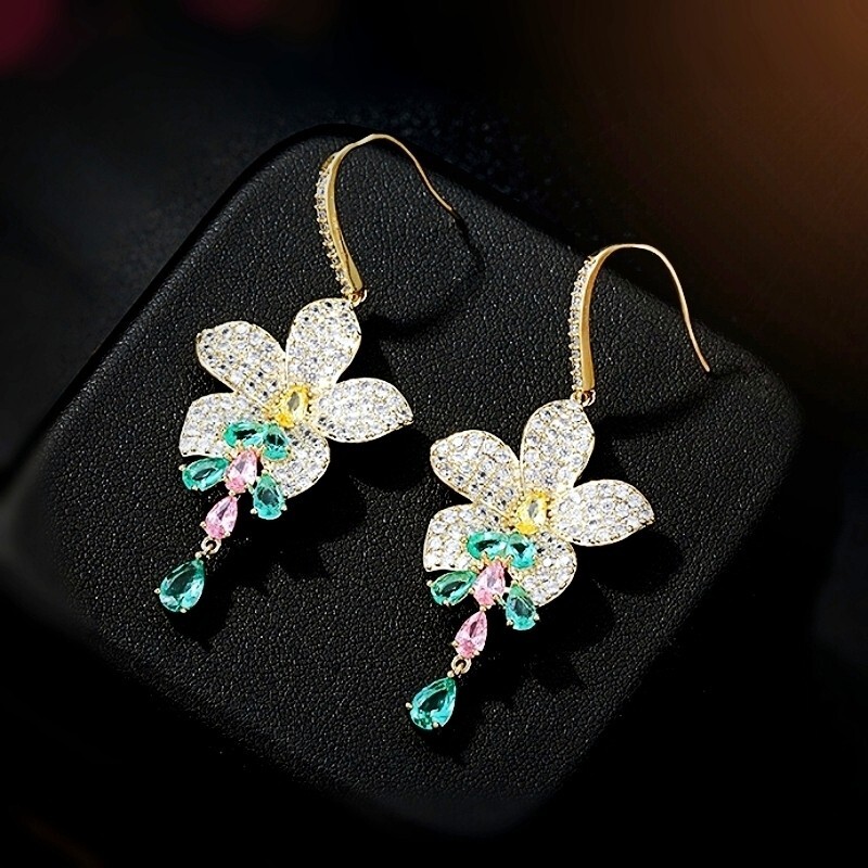 18K Gold Filled Simulated Crystal Sparkling Five Leaf Flower Teardrop Earrings