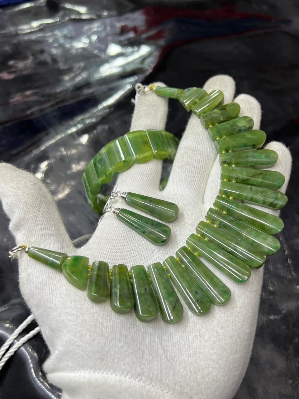 High Quality Grossular Gemstone Nackless , Earrings ,Bracelet Set