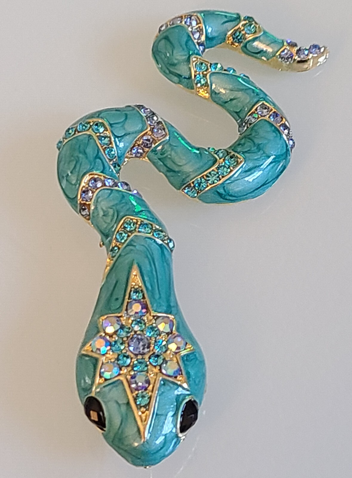 FAB DESIGNER STYLE UNSIGNED HUGE 3.75 INCH SNAKE BROOCH / PENDANT BLUE AURORA