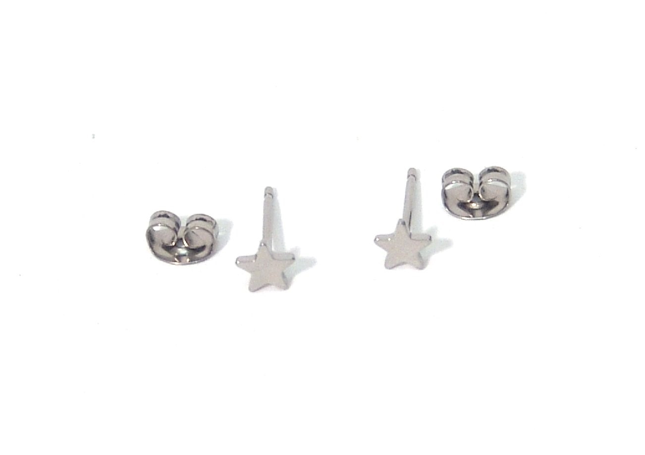 Implant Grade Titanium Star Stud Earrings Hypoallergenic Sensitive Ears SMALL