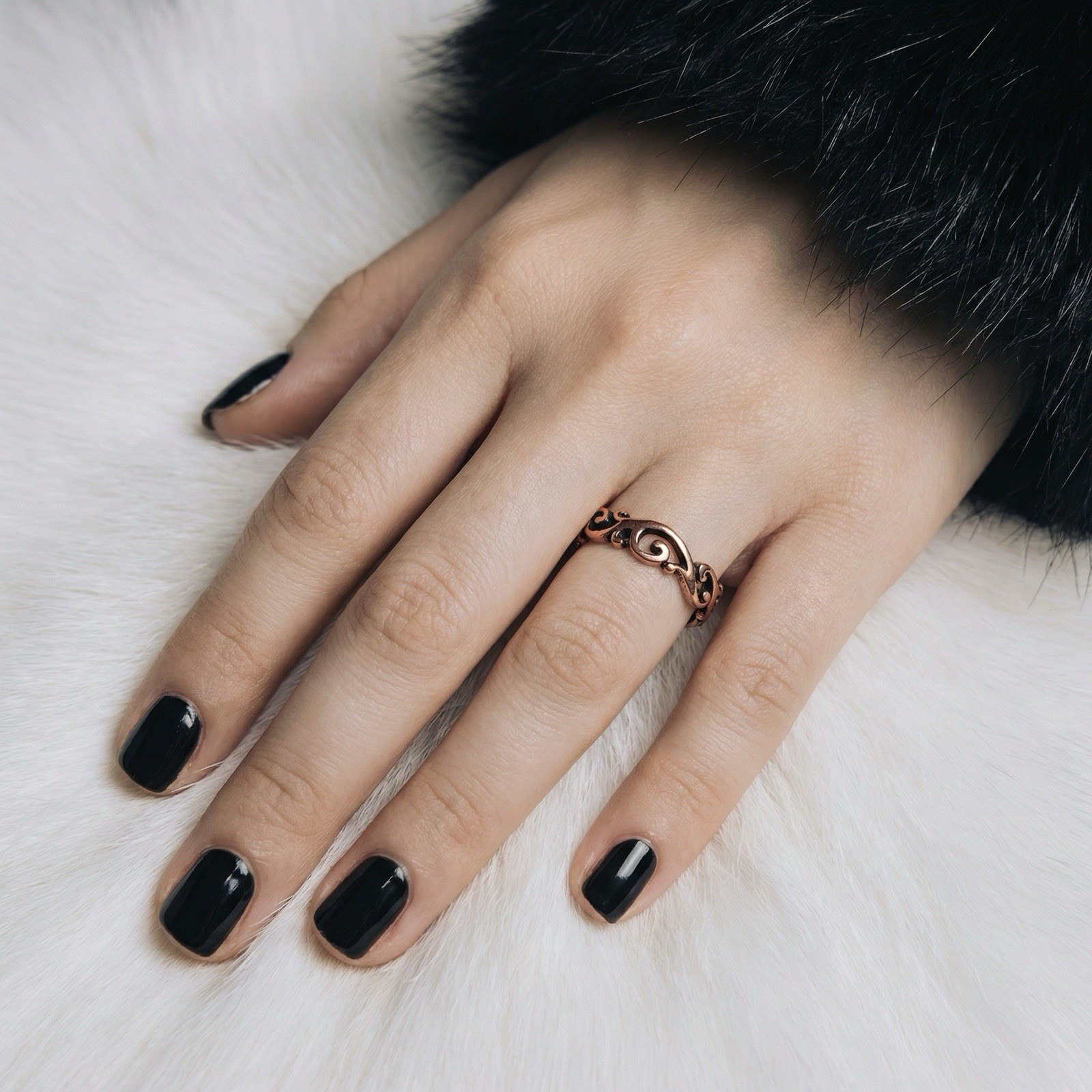 Solid copper ring #CR099.Available in Sizes 5 Thru 10.