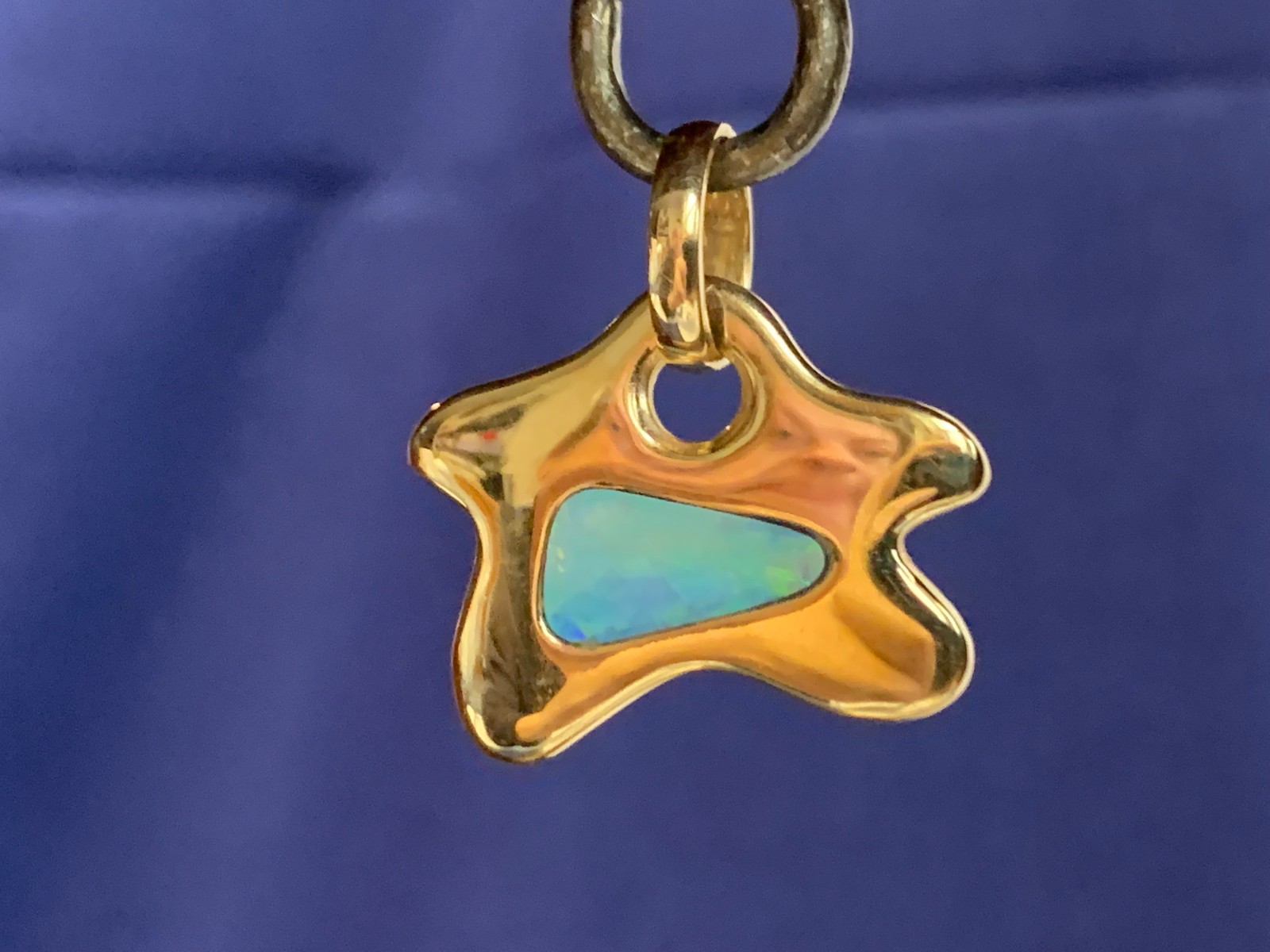 14K Yellow Gold Star Pendant 4.66g Fine Jewelry Abstract Opal Look Charm *READ*