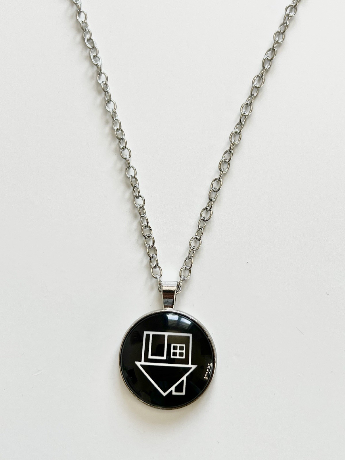 The Neighbourhood Themed Upside Down House Silver Necklace NBHD Unisex Jewellery
