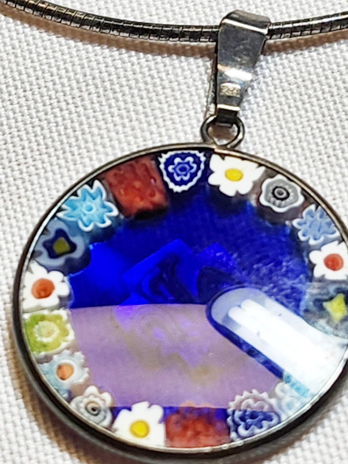 925 Sterling Silver Encased Millefiori Glass Pendant Necklace w/ Silver Emblem