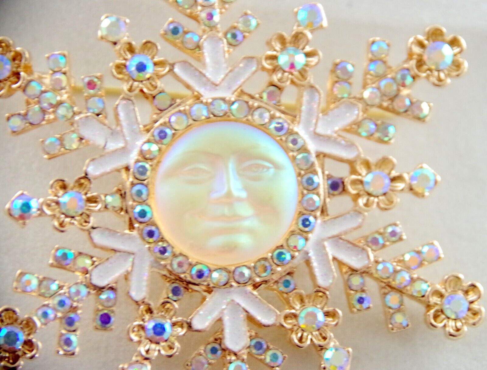 3″ NWOT UNSIGNED VTG INSPIRED MOON FACE AB RHINESTONE SNOWFLAKE PENDANT BROOCH