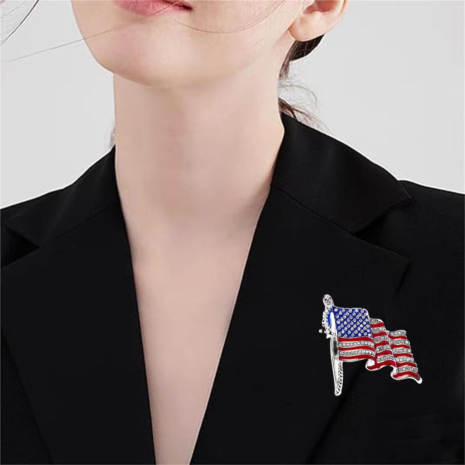 Rhinestone USA Flag Brooch Pin Patriotic Crystal Enamel Lapel Pin Accessory