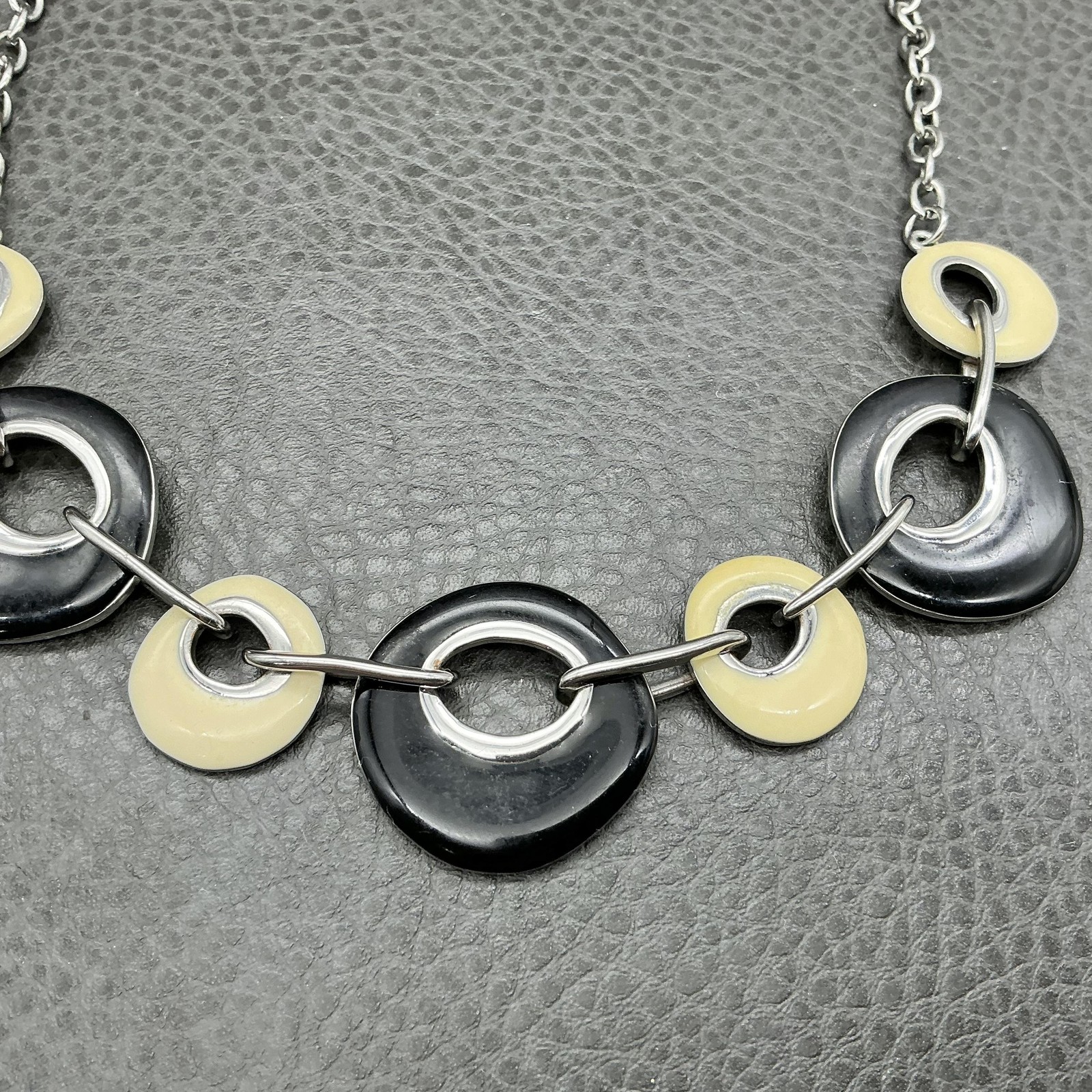 Premier Designs Black Cream Geometric Circle Necklace Earrings Set Silver Tone