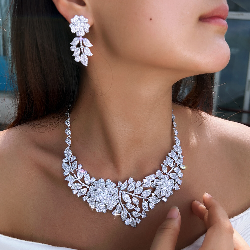 Silver Plated Wedding Brides Necklace Earrings Cubic Zirconia Flower Jewelry Set