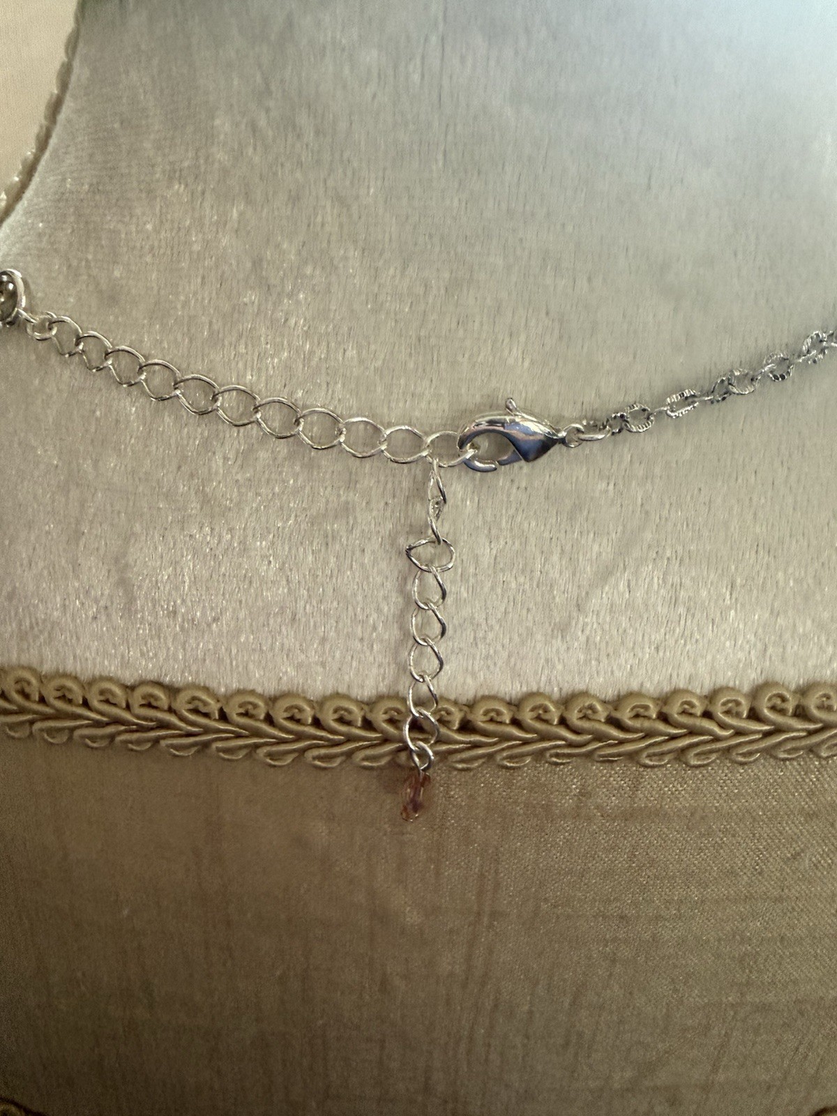 Fossil Silver-Tone Purple Oval Crystal Y-Drop Necklace with earrings