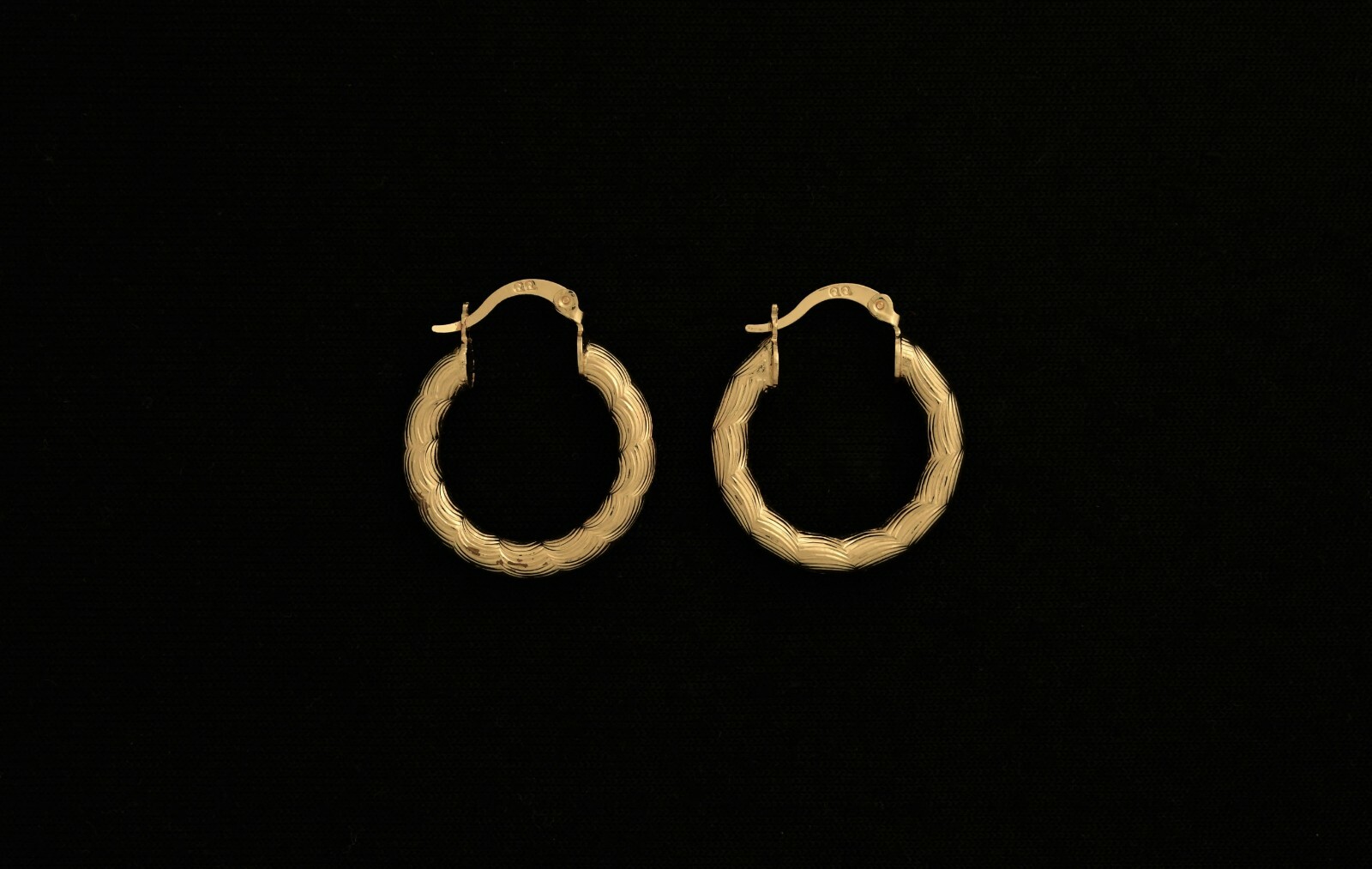 The Iroquois Chunky Hoops