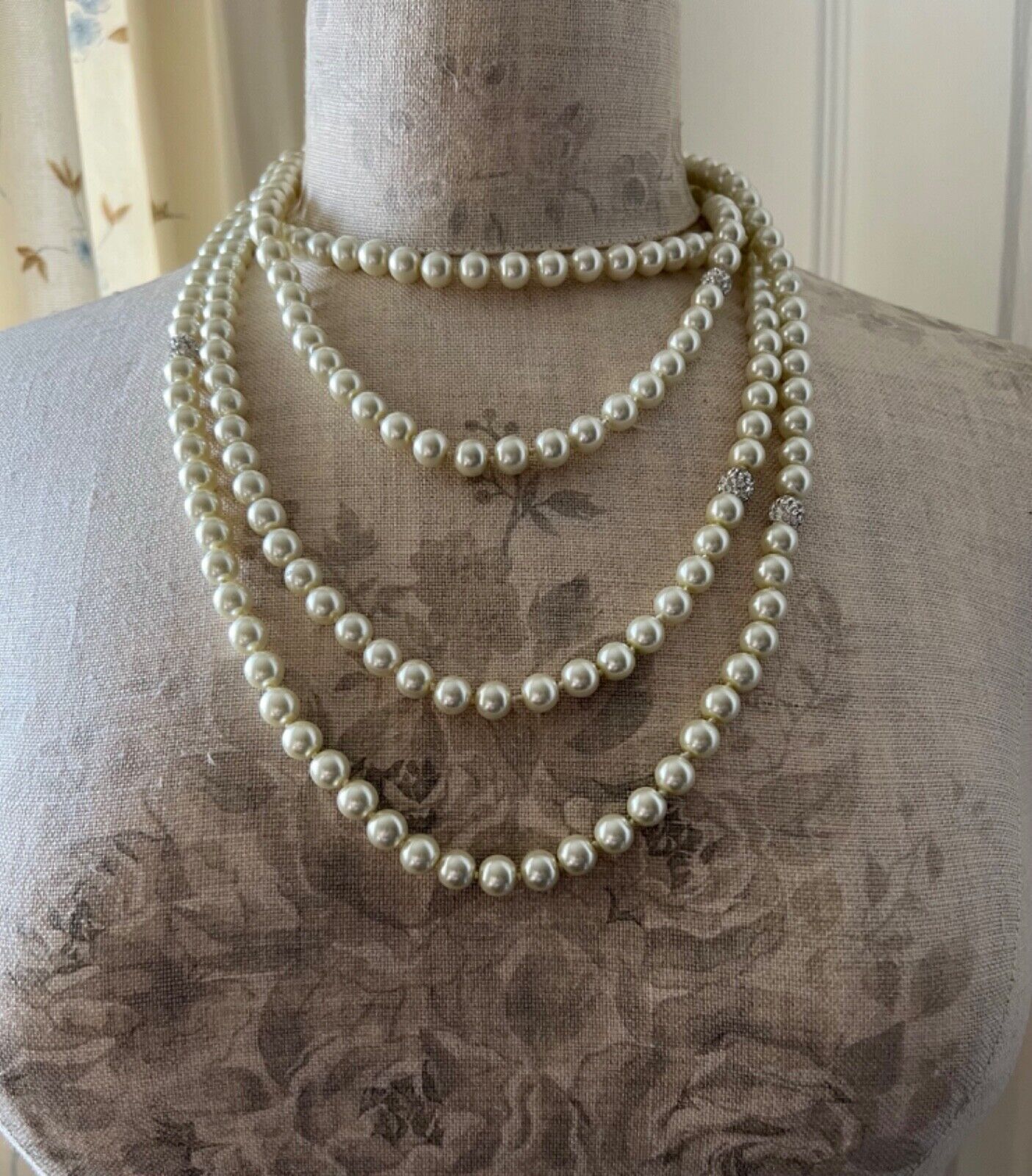 Good Quality Glass Pearl Versatile Very Long Length Crystal Balls Necklace BNWOT