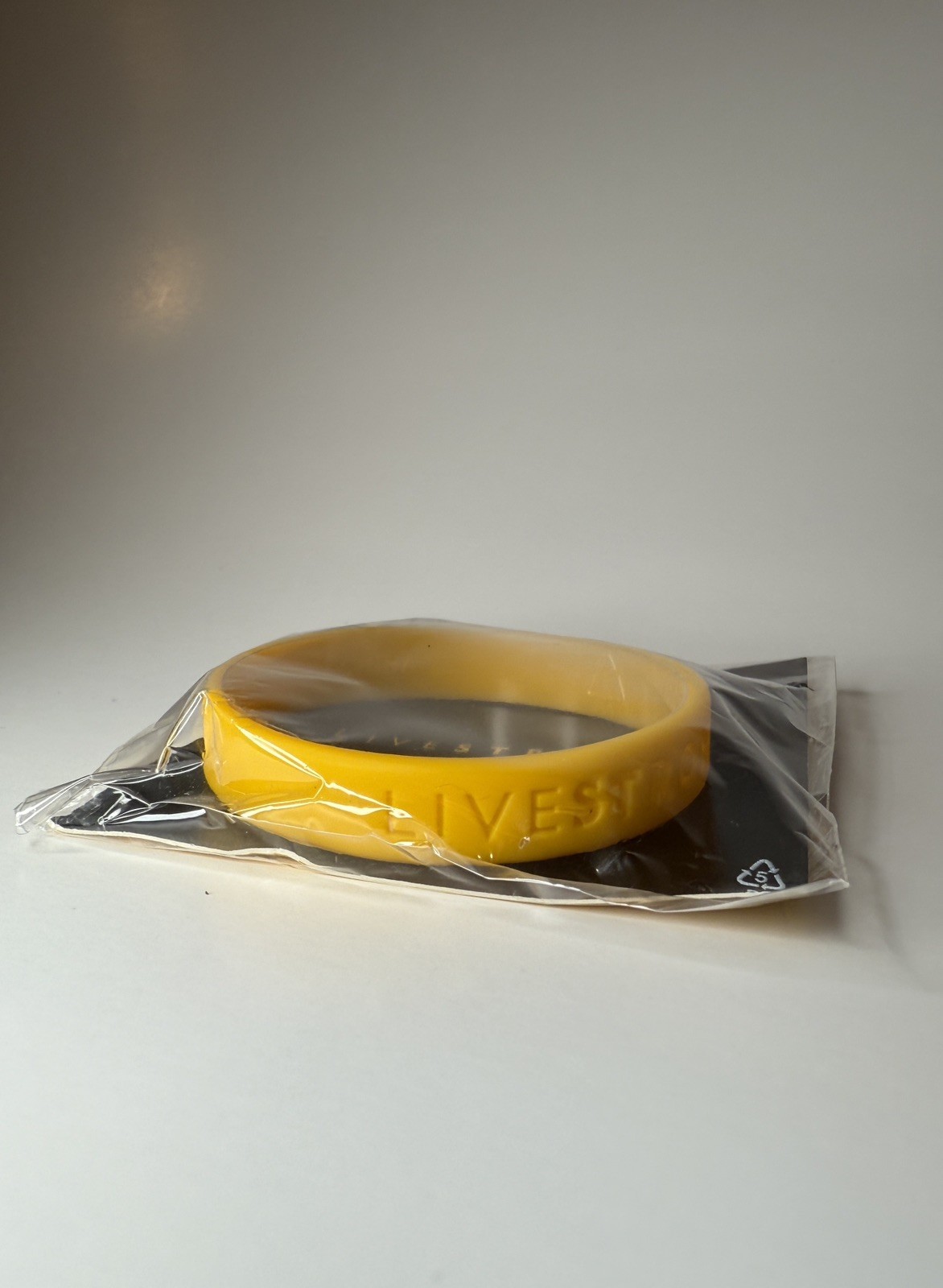 🔥 Nike LiveSTRONG Authentic Wristband Bracelet NEW (Size L/G-XL) 8″/202 mm 🔥