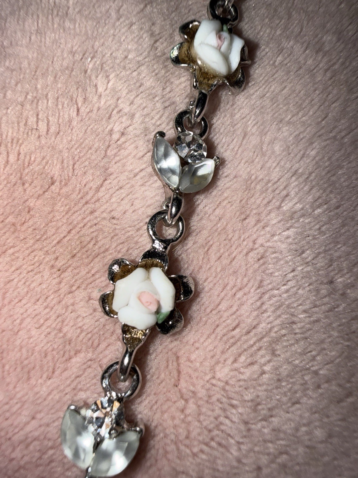 Silver Tone Cable Chain Charm Bracelet Lobster White Rose Clear Glass Dangle