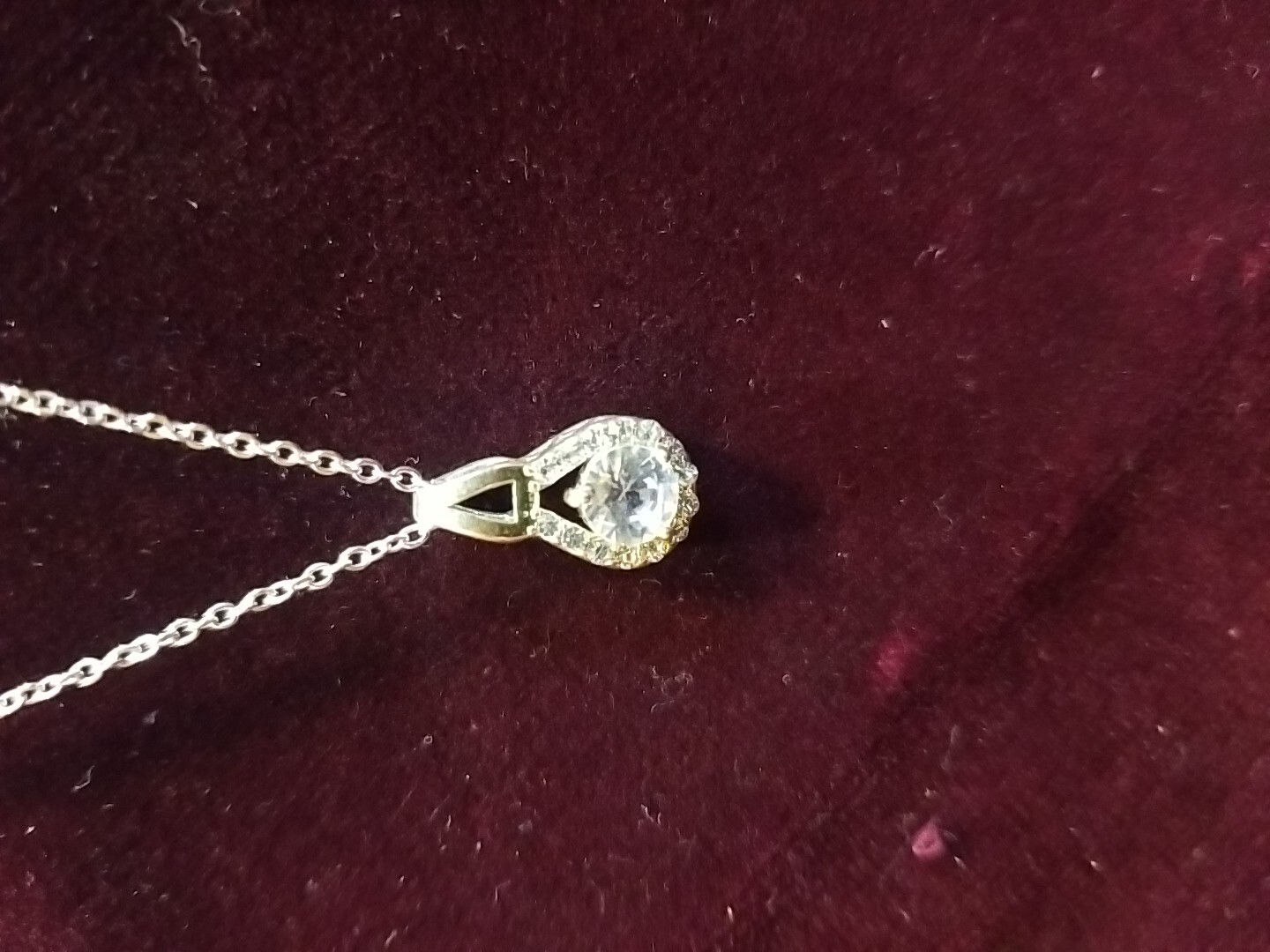 18″ W/2.5″ Extender Rhinestone Necklace Unmarked