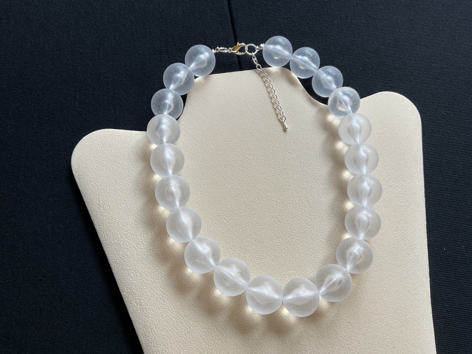 Chunky Frosted White Beads Adjustable Choker Necklace