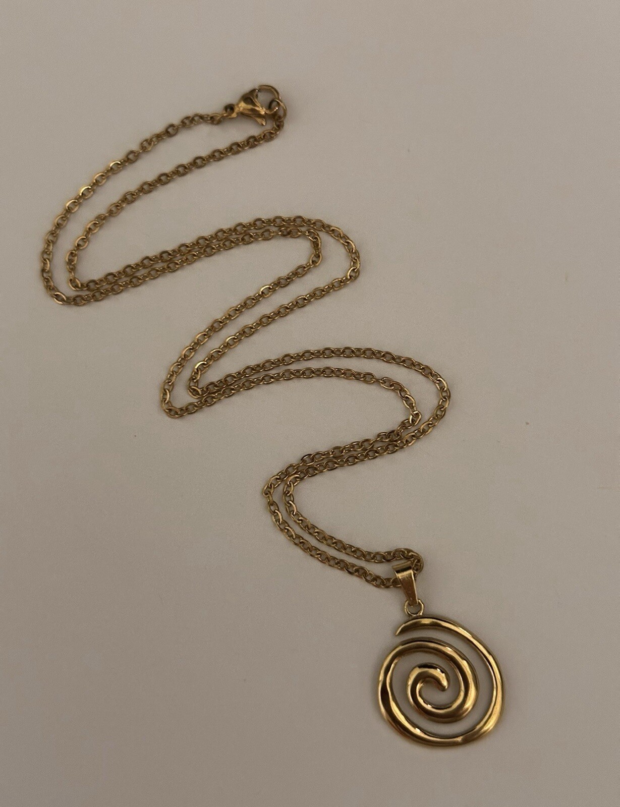 Spiral Swirl Pendant Necklace Chain Gold Tone Unisex Women Men Brand New