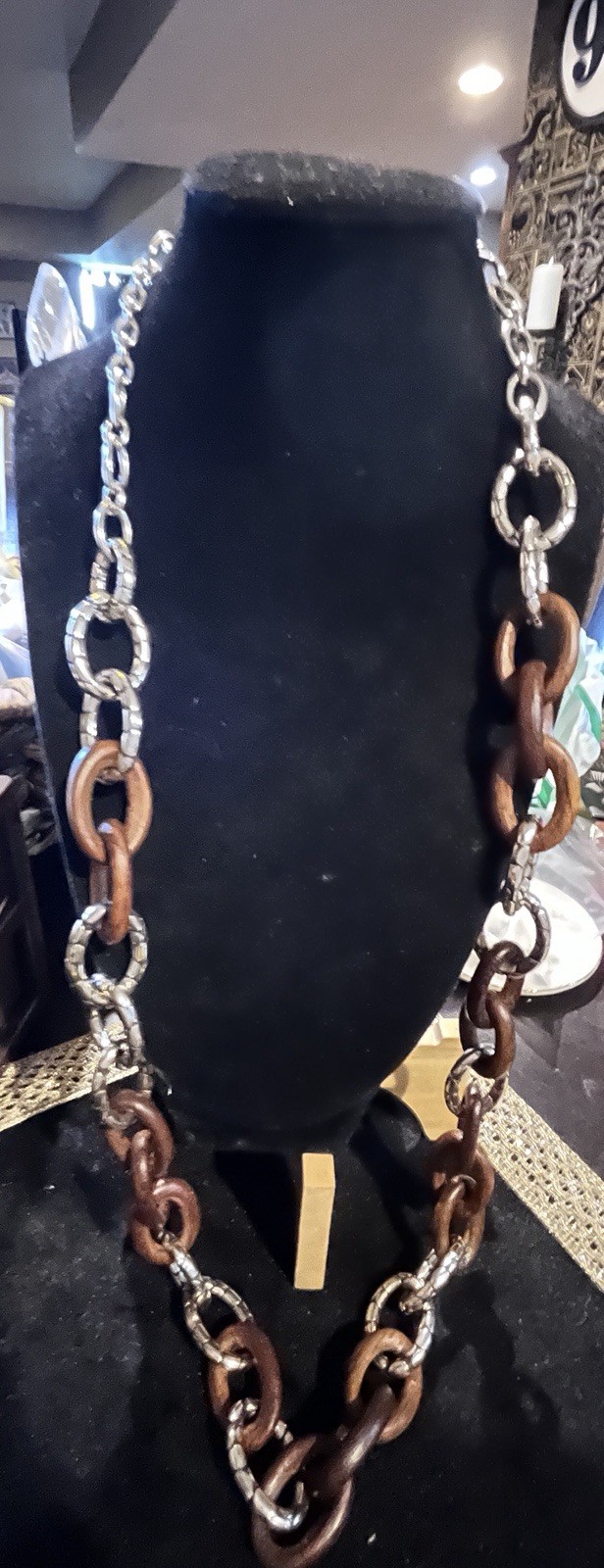 Retired Brighton Brown Wood & Silver Tone pebble Link Chain Necklace Clasp Adj