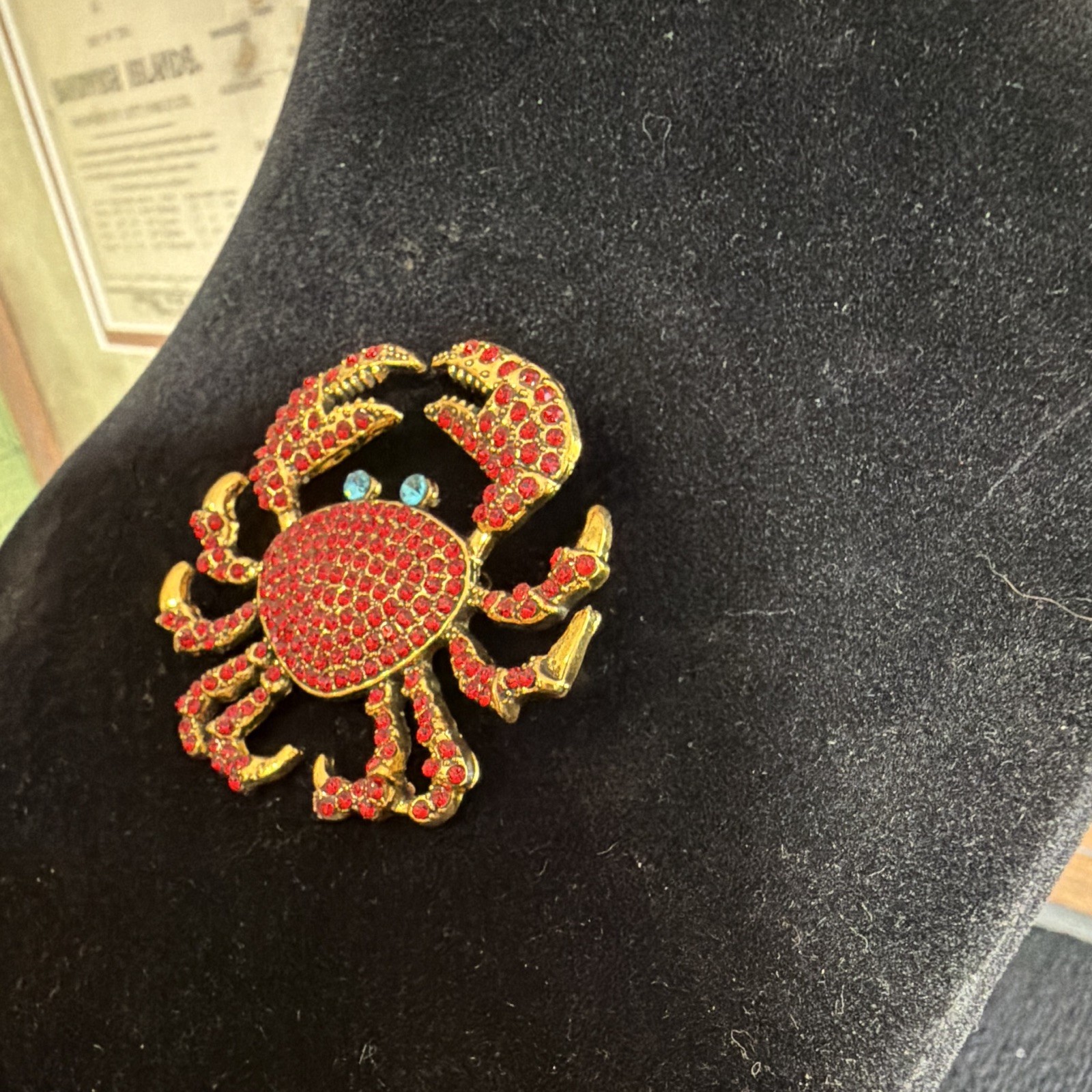 Gold Tone Red Rhinestone Crab Brooch Pin Pavé Setting Blue Eyes 2 in