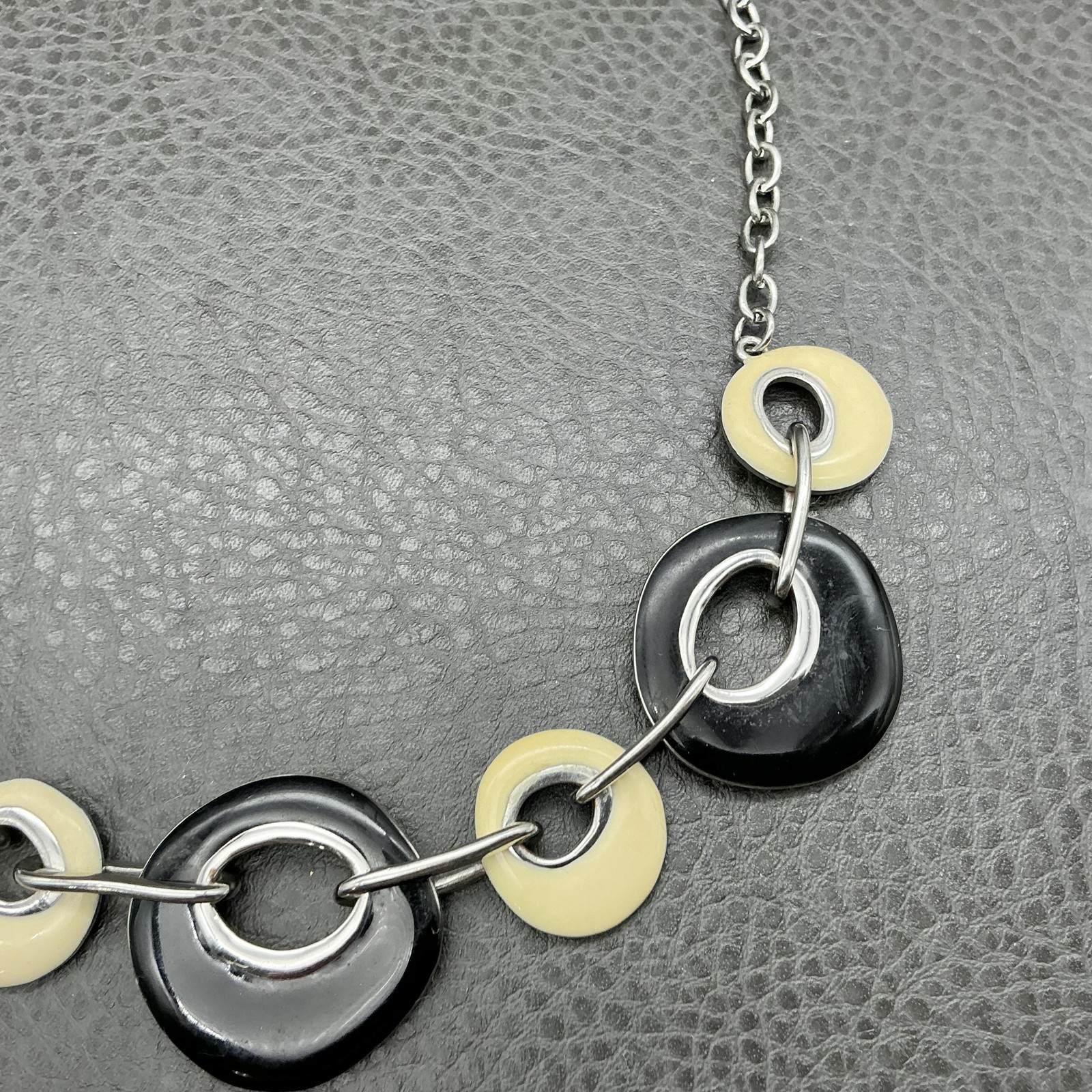 Premier Designs Black Cream Geometric Circle Necklace Earrings Set Silver Tone