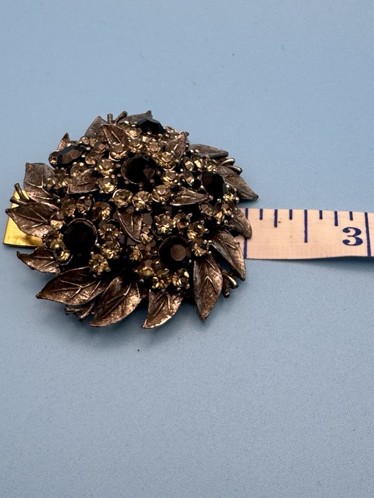 Gold Tone Floral Leaf Brooch Pin Black & Clear Round Rhinestones 2.5 in