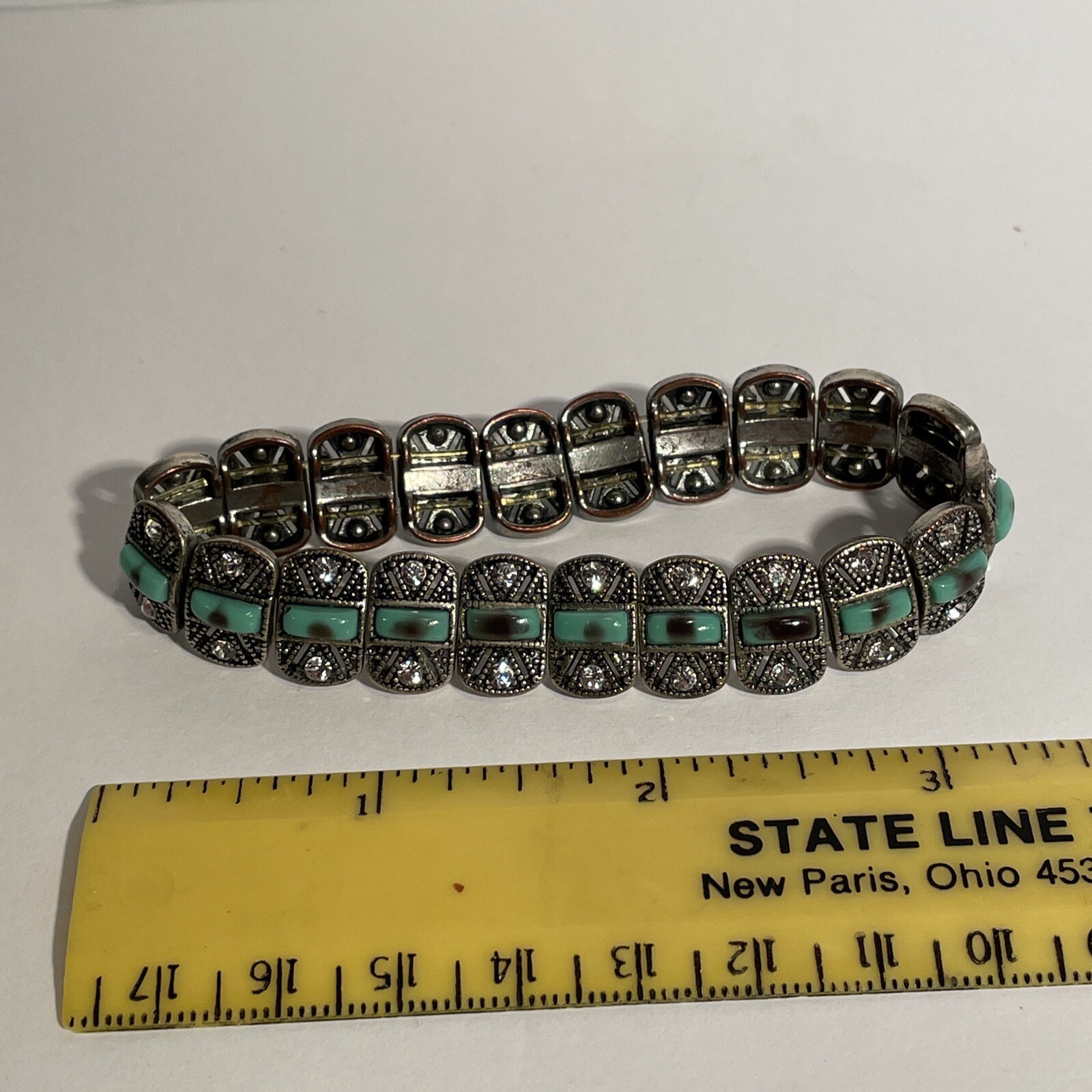 Southwestern Stylish Silver Tone and Faux Turquoise slip on Bracelet