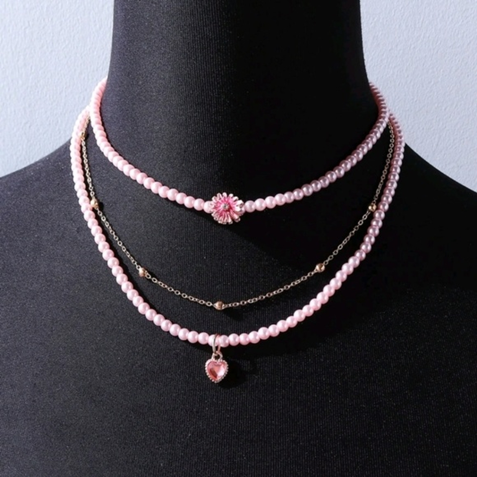 2pcs Pink Faux Pearls & Gold Chain Heart & Flower Pendant Necklace