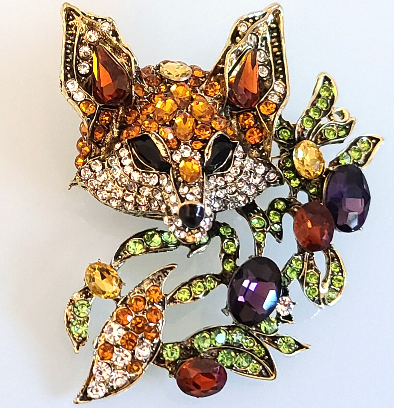 WOWSER HIGHLY DIMENSIONAL DESIGNER STYLE UNSIGNED MULTICOLORED FOX BROOCH PIN