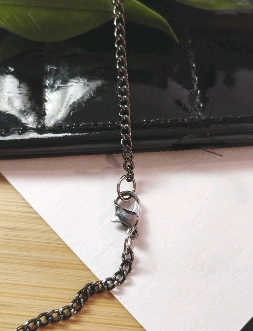Artistic Real MIXED STONE Accents on Branch Shaped Pendant 16″ Chain Necklace!