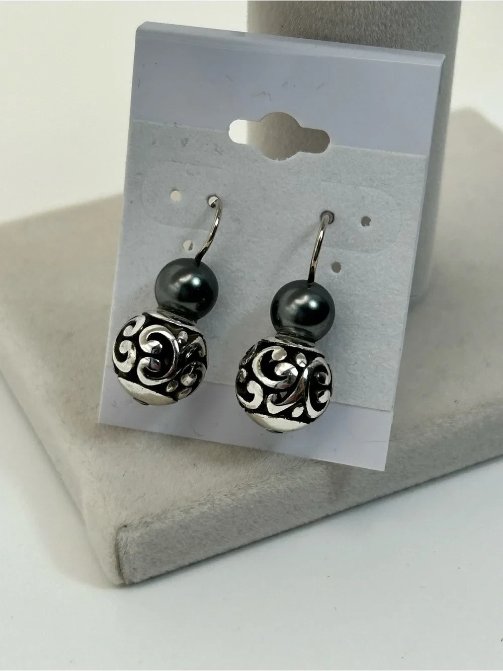 Brighton Contempo Gray Pearl Ball Earrings Silver Plated Dangle Drop 1″