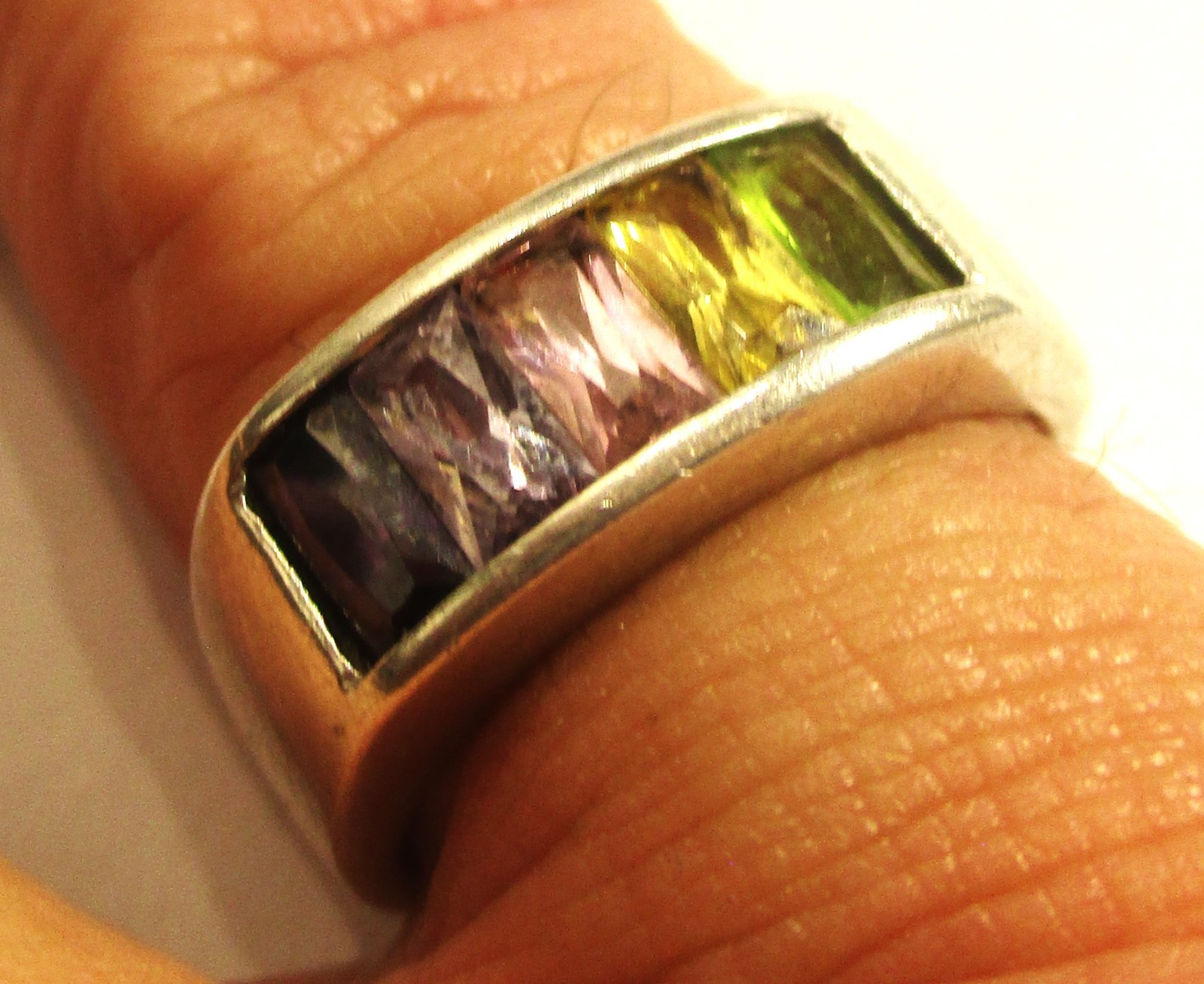 STERLING SILVER MULTICOLOURED CHANNEL SET CUBIC ZIRCONIA PINKY RING SIZE R