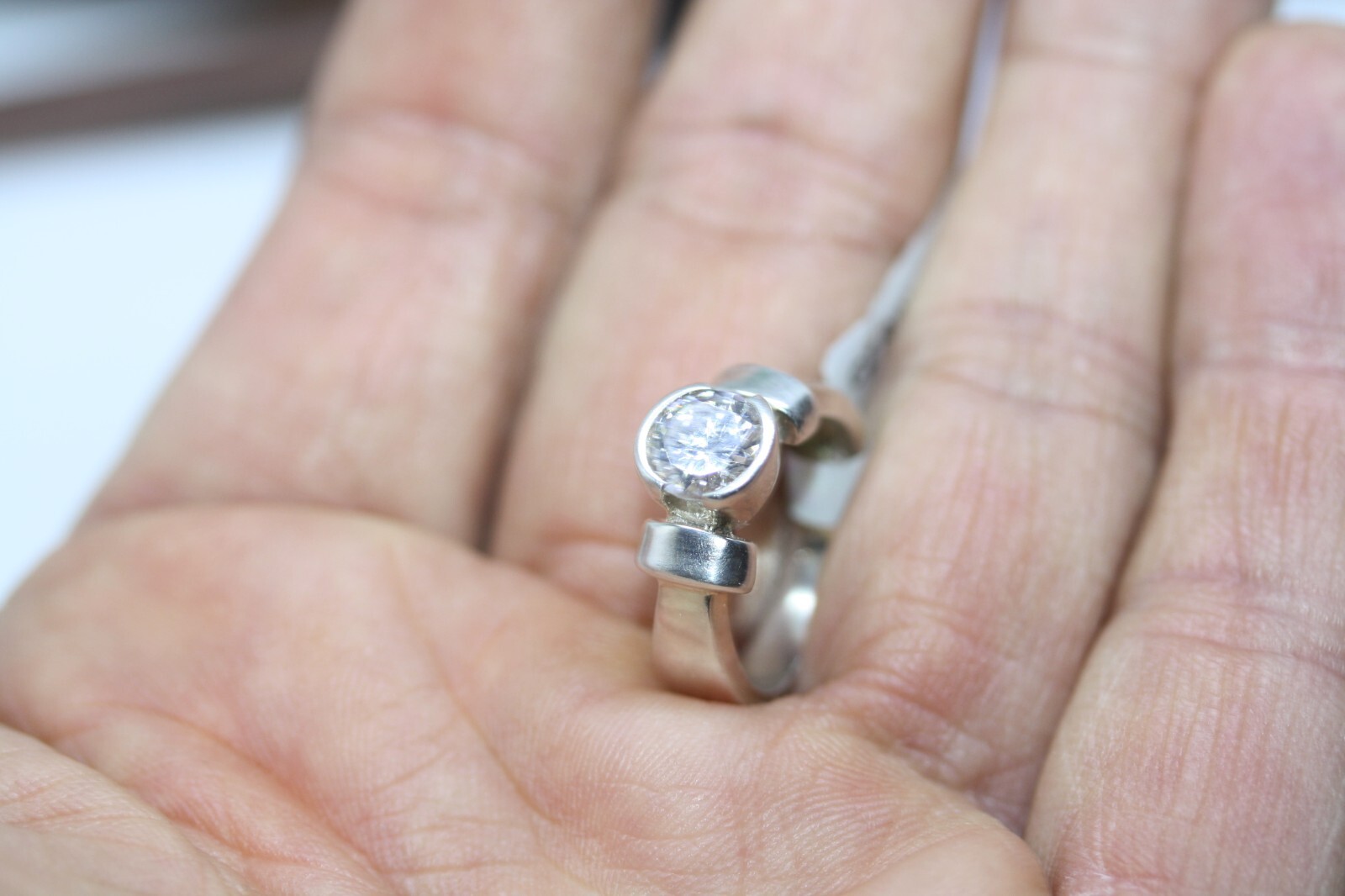 New Mexican 925 Silver Channel Set 1.5 CT Round CZ Women’s Designer Ring Sz 5.75