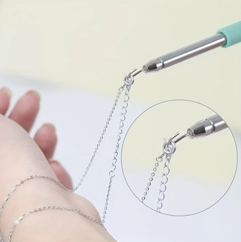 1pc Bracelet Helper Tool Stainless Steel Jewelry Fastening Aid Accessory – NEW
