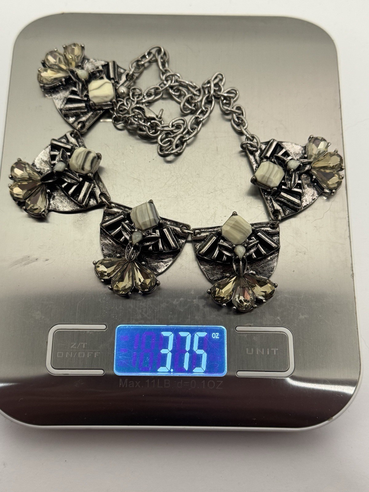 Beautiful Statement Necklace Great Quality. Perfect For Any Occasion