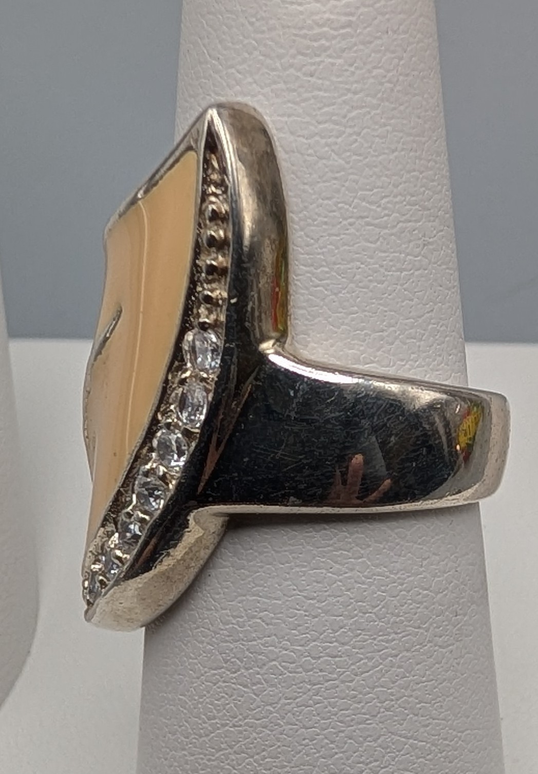 AF Design 925 Sterling Silver Cream Enamel CZ Leaf Ring Size 5 11.26g
