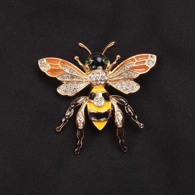 Women Men Unisex Bee Lover Brooch Fashion Bees Animals Pins Badge Jewelry