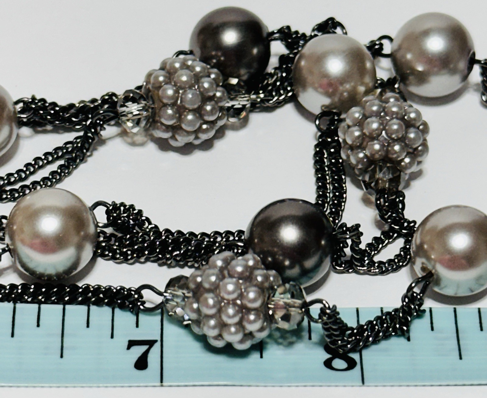 Roman Gray Faux Pearl Multilayered Necklace With Bead Clusters 22″. Silver Tone.