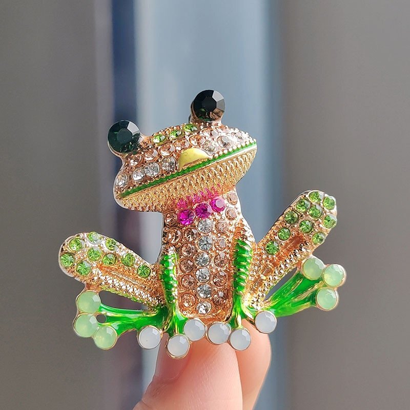 Fashion Lovely Crystal Rhinestone Frog Brooch Pin Women Sweater Badge Jewelry