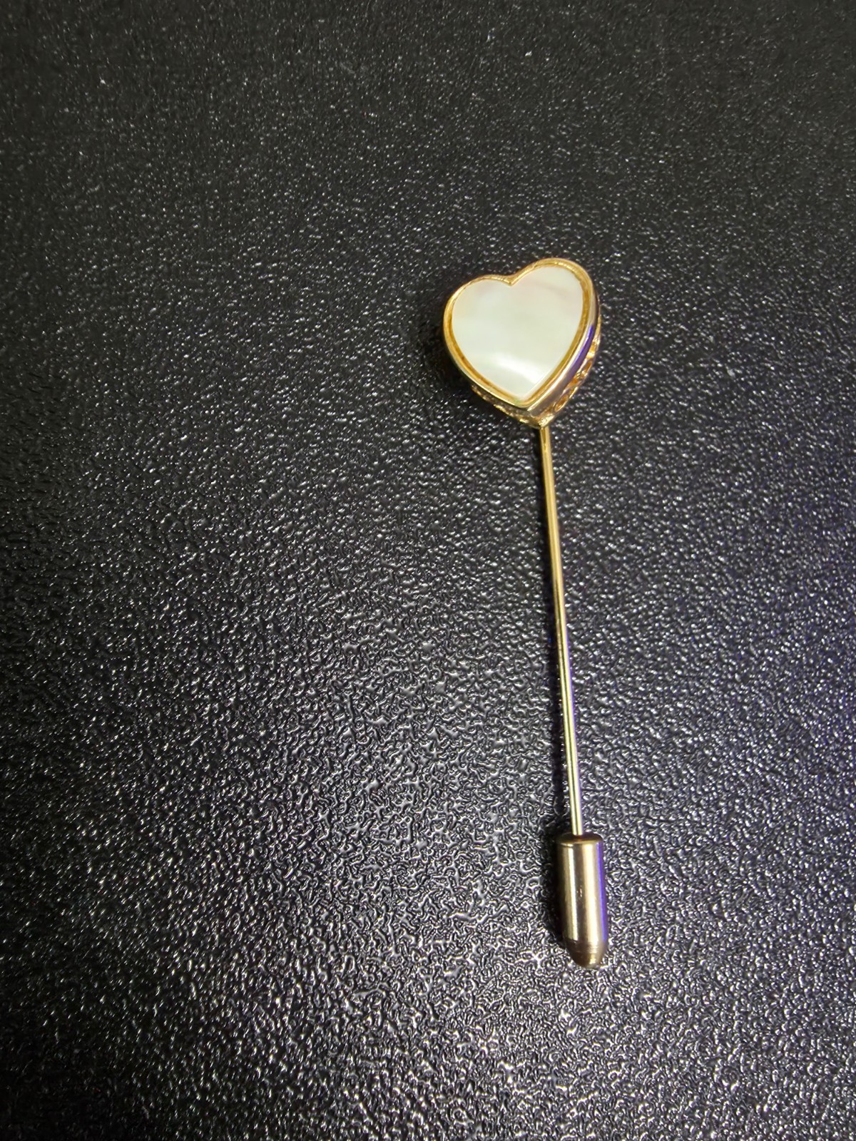 Heart Stick Pin gold in color Unique