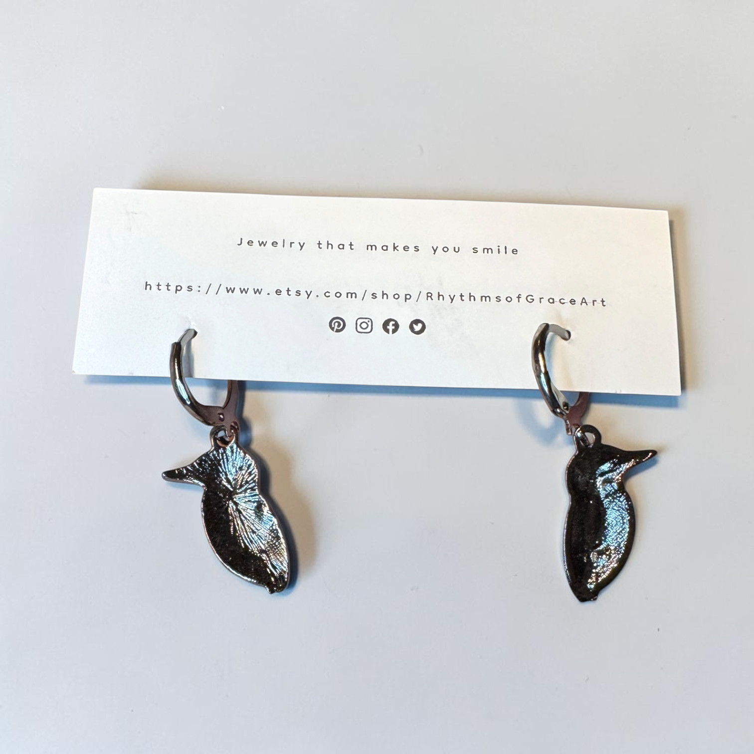 Kingfisher Bird Hoop Earrings Turquoise Enamel Silver Tone Cute Nature Wildlife