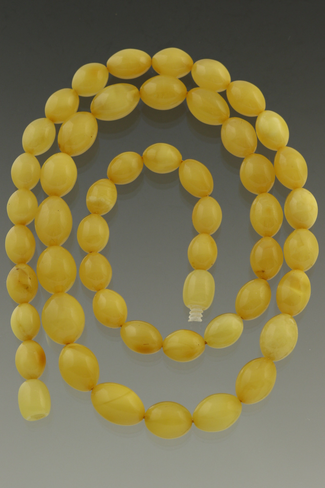 Egg Yolk Perfect Olive Beads 12x9mm Genuine BALTIC AMBER Necklace 15.7g 180814-3