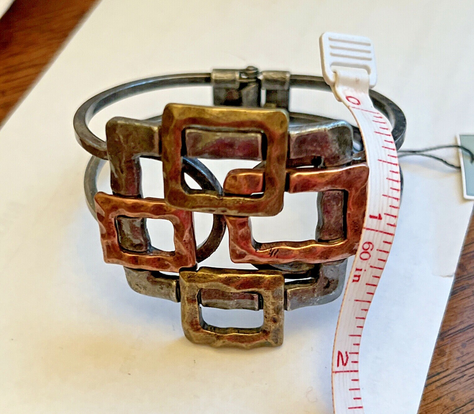 NEW!! Geometric shaped gunmetal multi toned hinged bracelet 7-8 inch