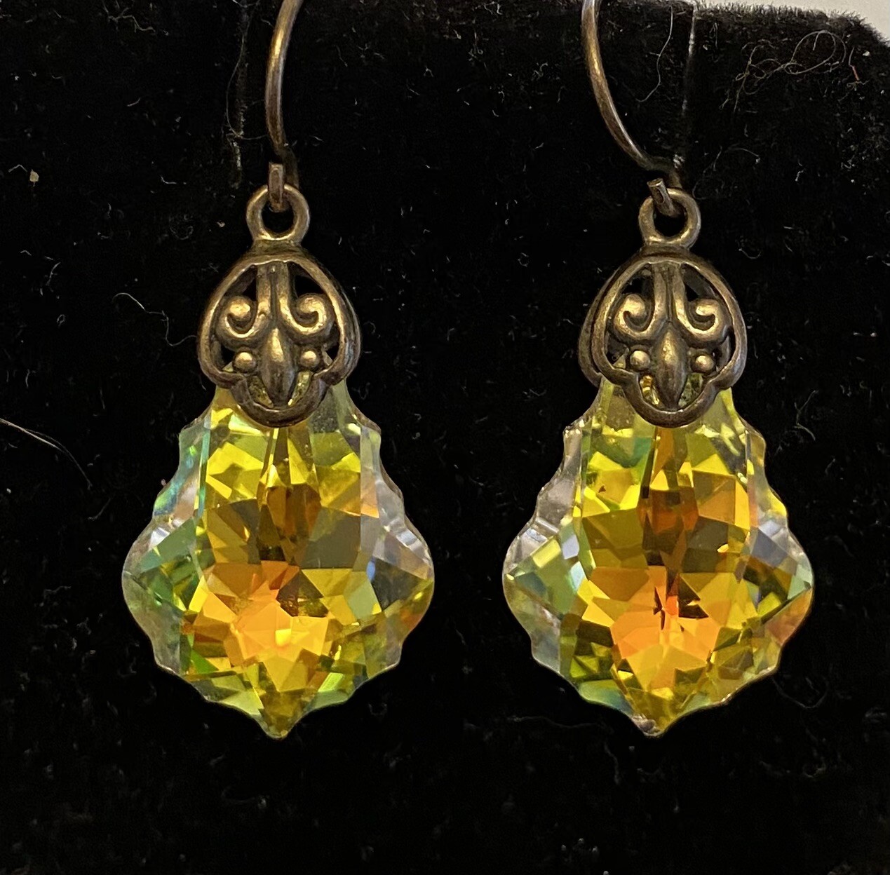 LOT Designer Costume Jewelry Earrings 8 Pair Swarovski Crystal Gems Dangly Drops