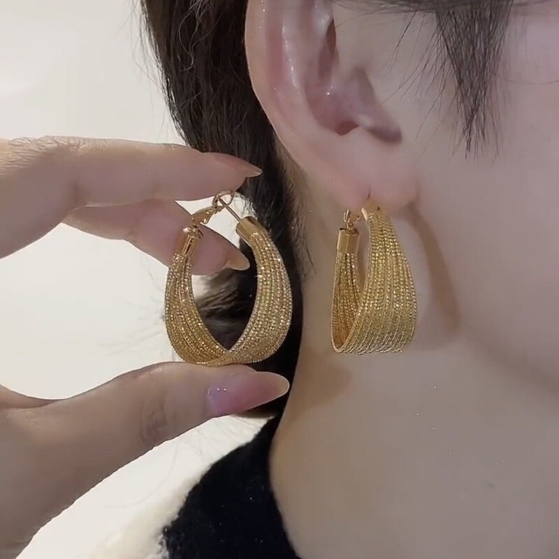 Elegant C-shaped earrings geometric metal circle earrings Wedding Jewelry Gifts